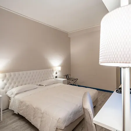 Europa Palace Hotel 4*