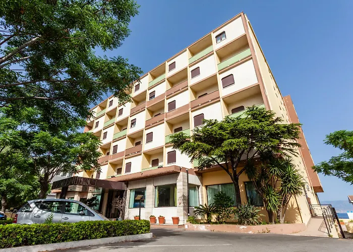 Europa Palace 4*