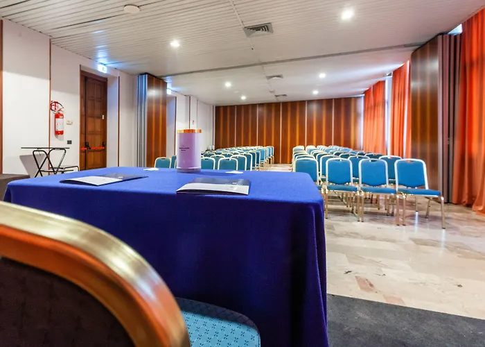 Europa Palace فندق
