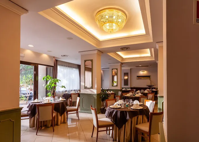 Europa Palace 4*