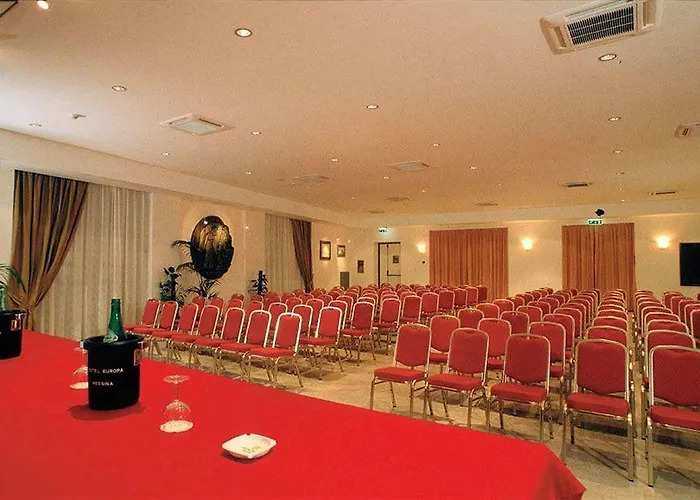 Europa Palace 4* مسينا