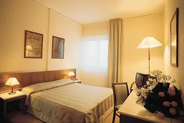 Europa Palace 4* مسينا