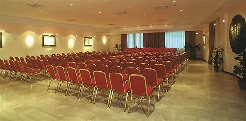 Europa Palace 4*