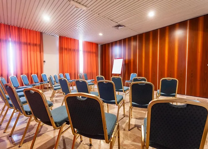 Europa Palace 4* مسينا