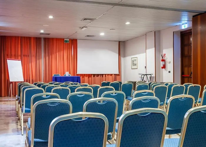 Europa Palace 4* مسينا